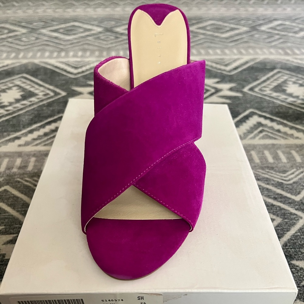 NEW Leith Cammie Block Heel Sandal Size 11